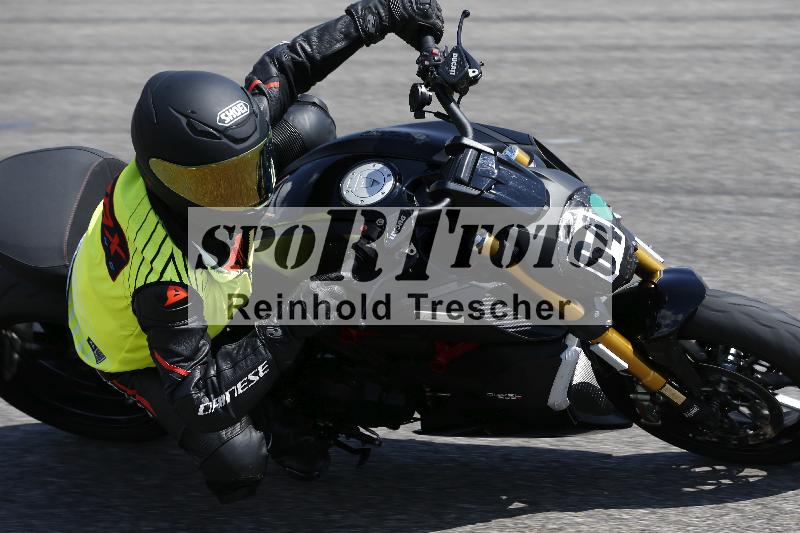 /15 13.05.2025 Max Racing ADR/Gruppe gruen/64